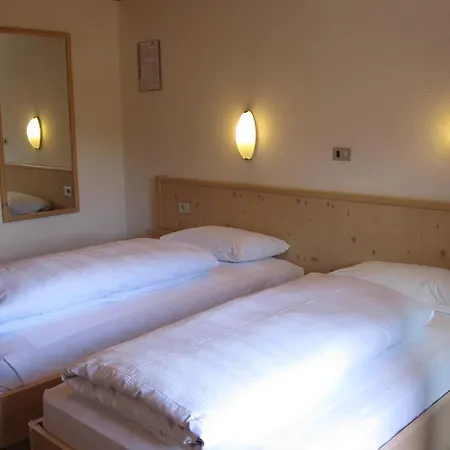 Borest Hotel