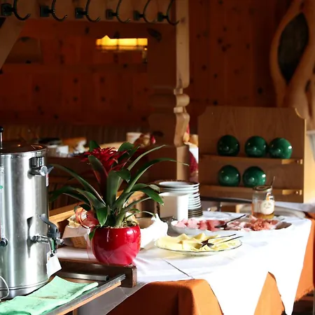 Hotel Borest 2*