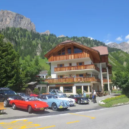 Hotel Borest Colfosco